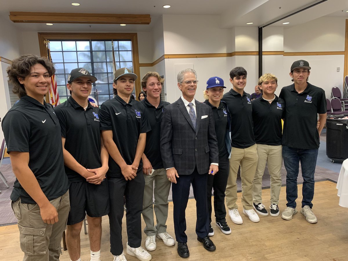 PrincipalSteveG's tweet image. On this National of Day Prayer, we are thankful that our city to included their Highlanders! @fjuhsd @LAHABRA_ASB @LHHSbaseball20 @coachJackBrooks @LaHabraHS @La_Habra_OC #lahabra #webleedblue 🏴󠁧󠁢󠁳󠁣󠁴󠁿💙🙌🏼