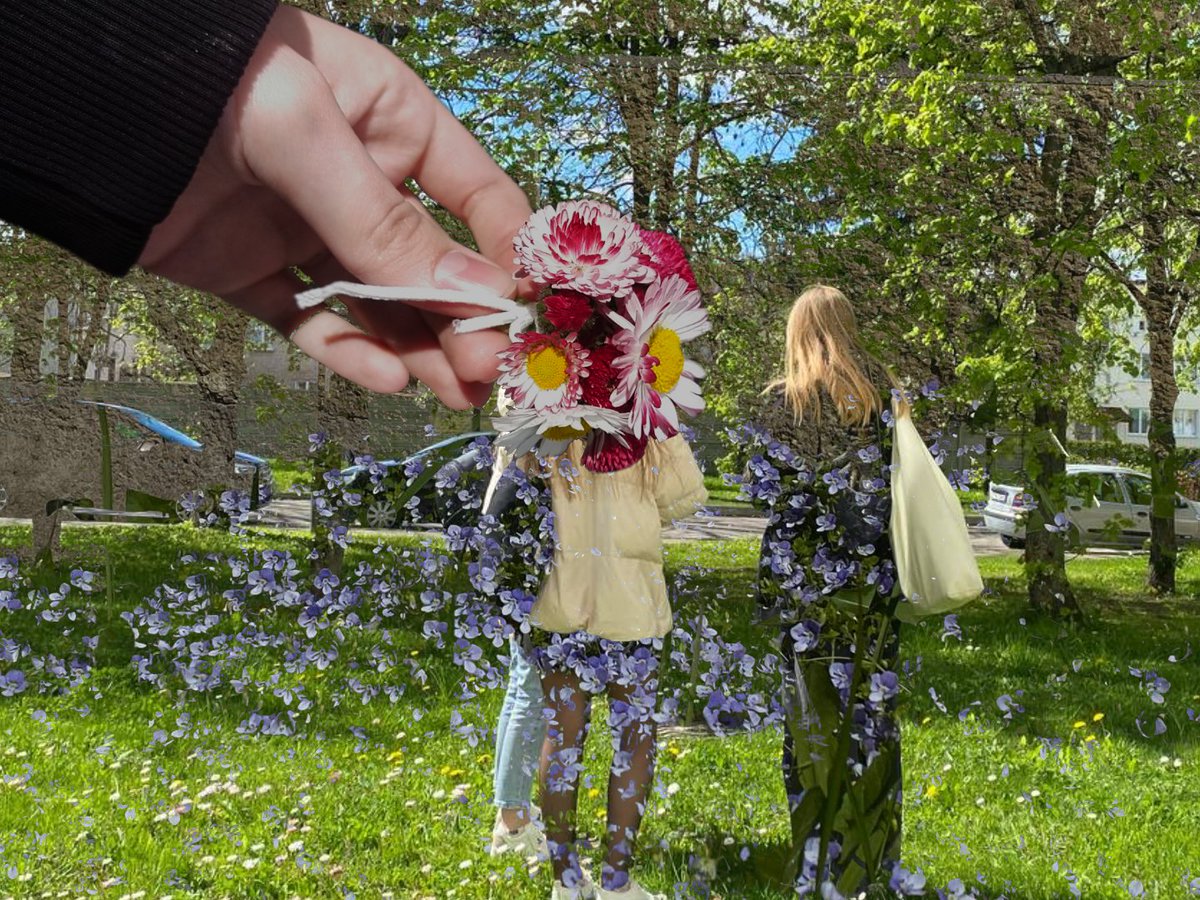 nimongii's tweet photo. Beautiful Thursday and a beautiful bouquet of wildflowers and sunshine ☀️ https://t.co/bRK3yYaJVS