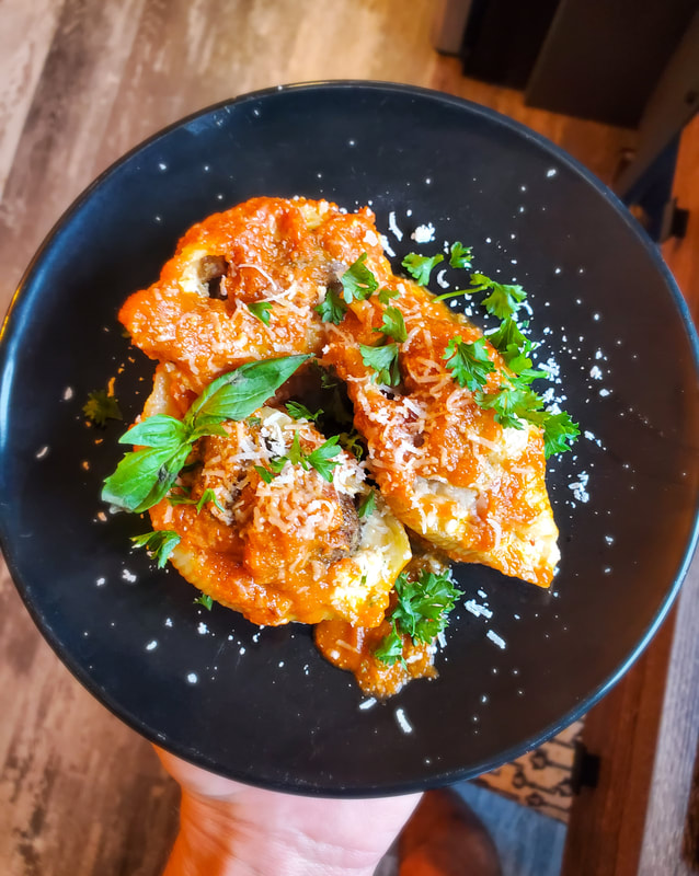 happyveg1986's tweet photo. #ThrowbackThursday My 2 favourite #recipes from last May <3
Mushroom Bourguignon
https://t.co/PnnrK0K14g
Meatball & Ricotta Stuffed Shells
https://t.co/SQNwC5XVar
#vegetarian #recipes #Food #Foodies #goodeats #throwbackrecipes #archives #bourguignon #stuffedshells https://t.co/z0v0GmfFdq
