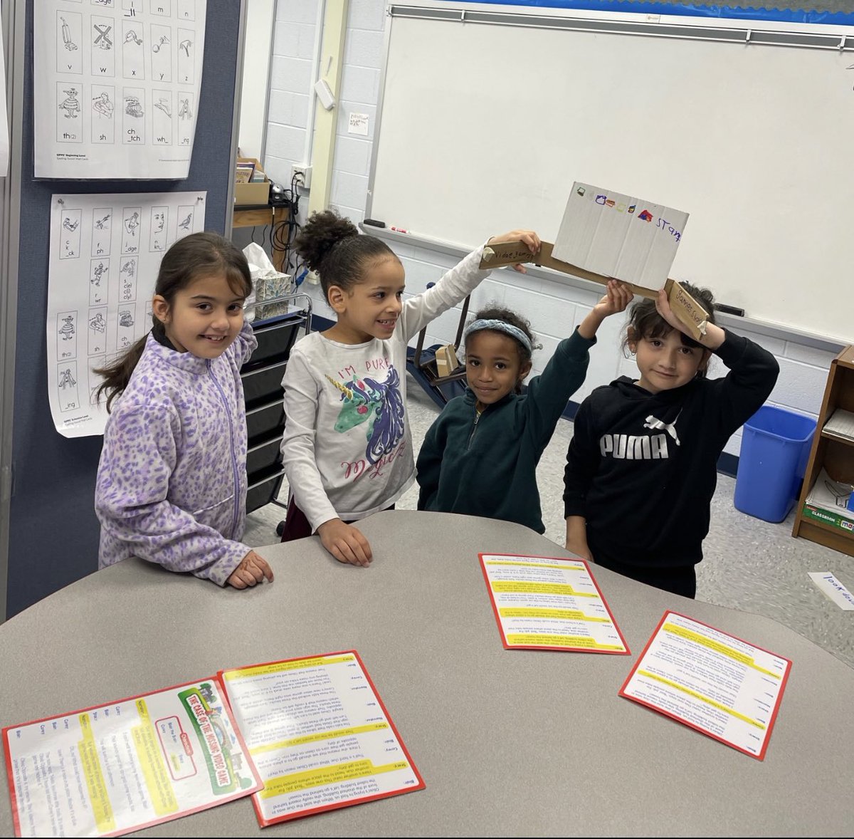Our PALS tutors are awesome! Here’s one of Mrs. Benjamin’s first grade groups practicing fluency using reader’s theater. They loved it! ❤️ @WestridgePRIDE @pwcsela