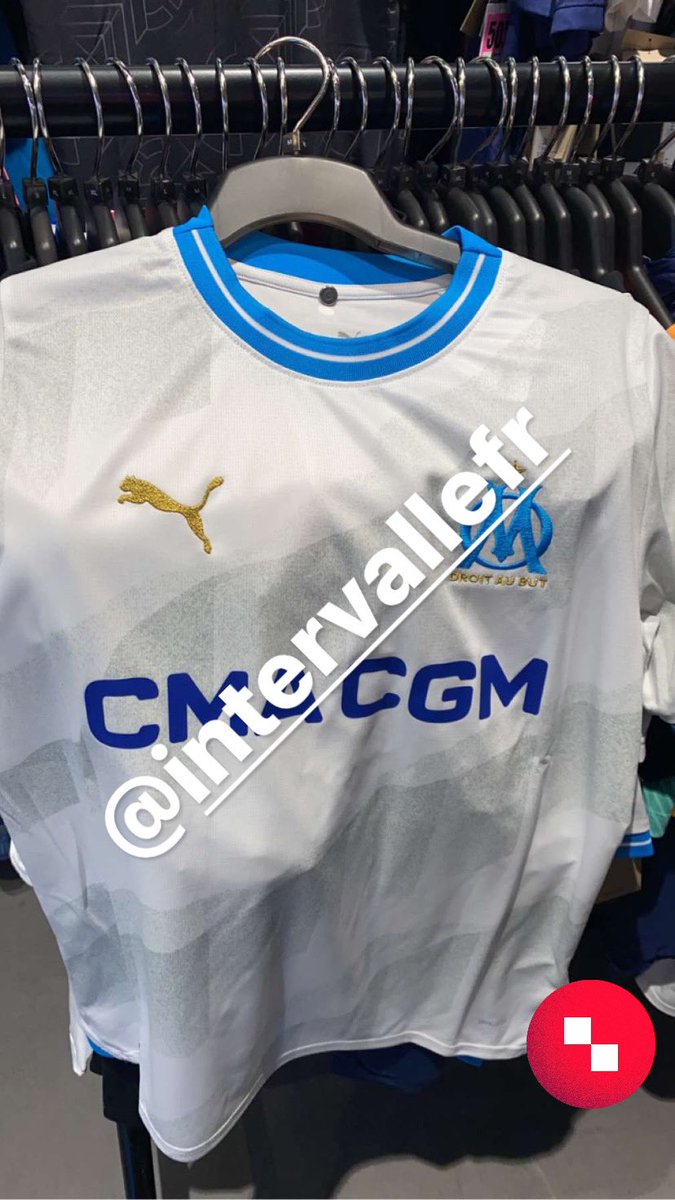 intervallefr's tweet photo. [EXCLU]

Le maillot domicile de l’Olympique de Marseille pour la saison 23/24 https://t.co/1lDQ3xiSFq