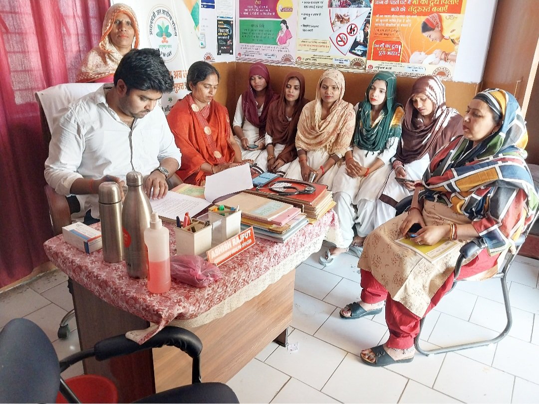 AAA+ CHO meeting at hwc barnawa block binauli distt baghpat  
Topic = how to prevent communicable disease 
<a href="/CmoBaghpat/">CMO Baghpat</a> <a href="/BagpatDm/">DM Baghpat</a> <a href="/nhm_up/">NHM UP</a>