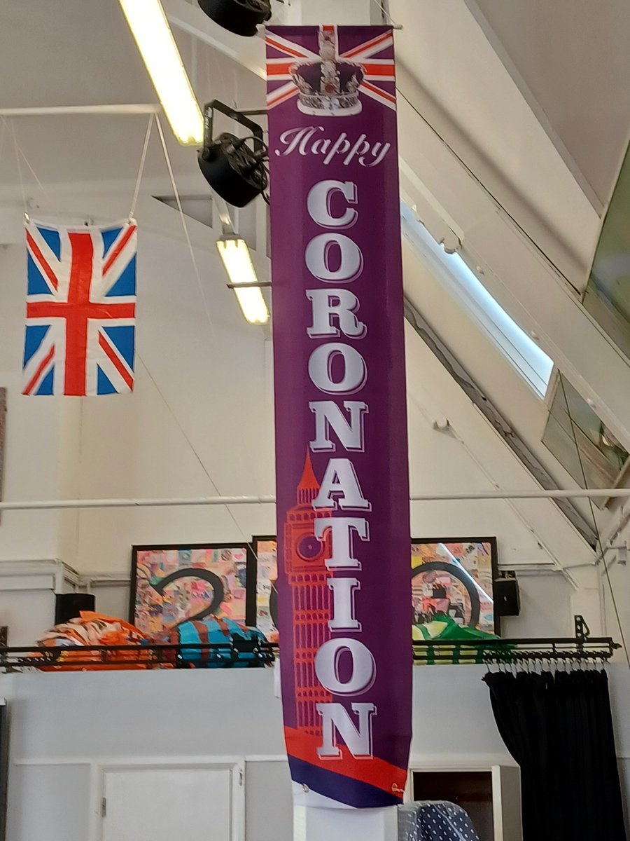 PutneySMPS's tweet image. Preparing our school hall for our Coronation Celebration Day @PutneySMPS (fingers crossed for good weather for our Coronation Picnic) 
#Coronation #KingCharlesIIICoronation #StMarysSchoolPutney