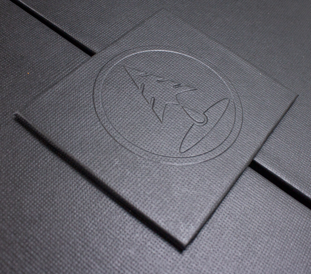SunpackDotCom's tweet image. Fore! Our Gate Fold Boxes are a Hole In One with our customers. Learn more about our Gate Gold Boxes at sunpack.com/boxes/gate-fol…. #highendpackaging #luxurypackaging  #embossed #foilstamping #golfcourse #marketing #packagingdesign  #madeinusa #madeinminnesota #privategolfclub #Golf