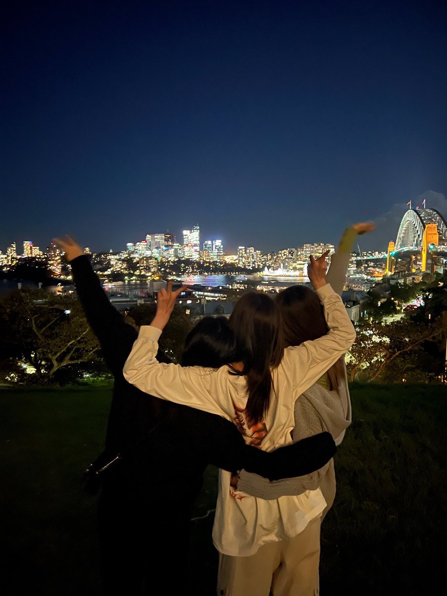 prettyspringmi's tweet photo. observatory hill 😫😫😖😖😖😣😣😣😣😣😣😣😣😣 how cuteee 🥹 https://t.co/YdjI90HQRR