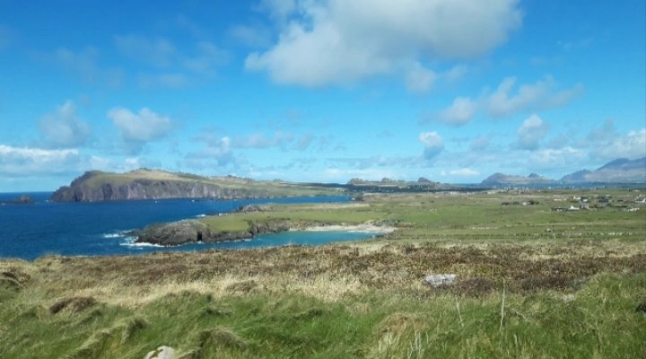 Maria_OHanlon's tweet photo. View on return from Ionad an Bhlascaoid/ The Blasket Centre, including the "three sisters" in the distance. Possibly one of the most scenically located heritage centres. https://t.co/HVRCLZ55C9
