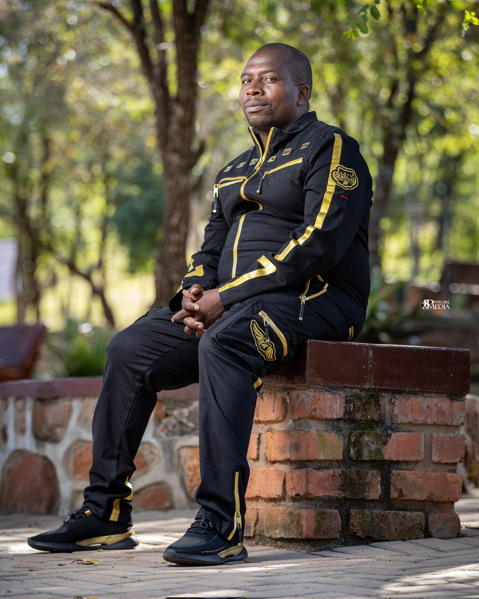 pentcarl's tweet image. . “I like nice clothes, whether they’re dodgy or not.” — David Beckham
Photographer: @PentionCarlos 
@GodoxGlobal 
@CameraStuff
@CanonRSA 
#portraits #canonshooter #canonrsa🇿🇦🔥💯 #godoxsa #camerastuff #precisecapture #pentcarlmedia #antonkhalo #pretoriaphotographer