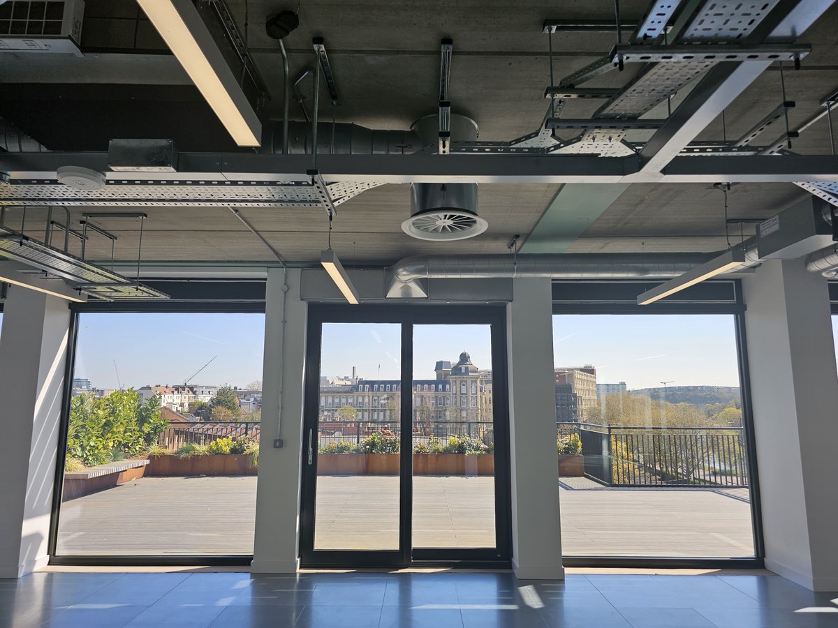 HalsallConstruc's tweet image. Take a peak below at pics from our commercial units at Cargo Work in the centre of Bristol! 👇 Keep an eye on our page for our case study coming soon with more details and pics of this absolute dream worthy commercial space! 👀
#Bristol #OfficeGoals #Construction #NewBuild