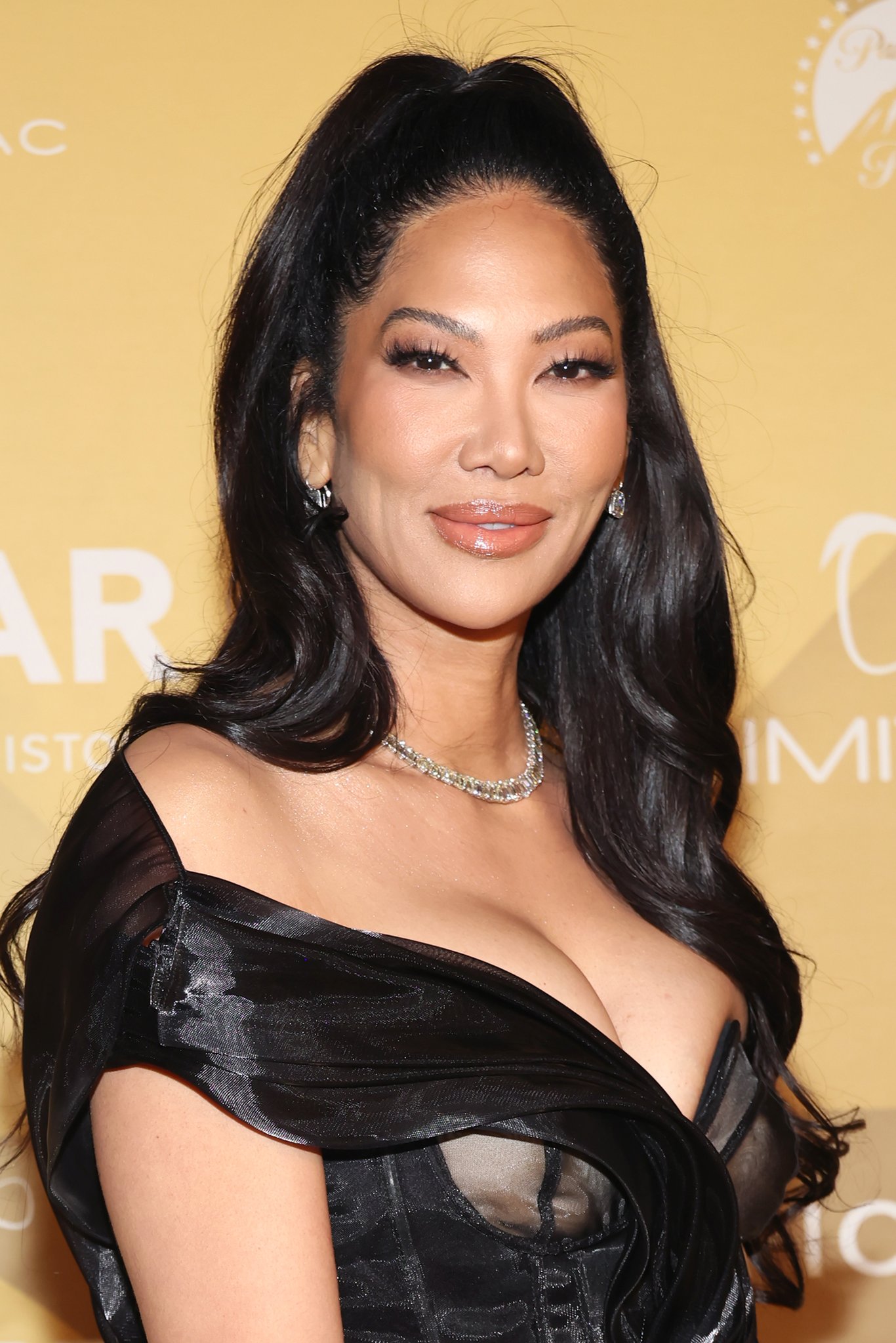 Happy Birthday to the fashion icon Kimora Lee Simmons!  
