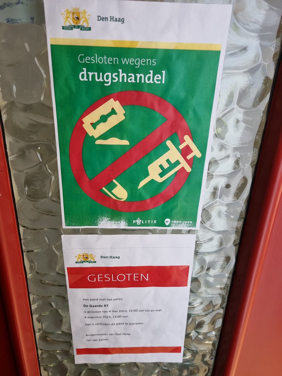 Vandaag in samenwerking met de gemeente Den Haag een woning gesloten. Eerder is in de woning een in werking zijn hennepkwekerij aangetroffen. Zo zie je maar weer.... melden loont. Ook verdachte situatie ?  Bel 08008844 of anoniem 08007000 of meld het bij de wijkagent.