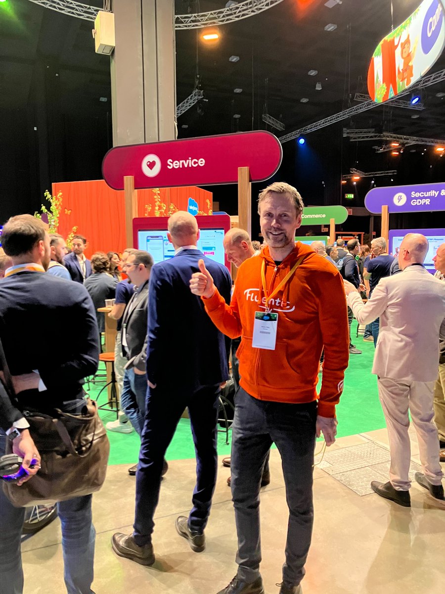 Glad to see that our fashionably orange hoodies are already getting us recognised here too 🇮🇹 Does your business operate in multiple markets? Communicate with all your global customers in their preferred language. There's an app for that, it's called Fluentic. <a href="/appexchange/">Salesforce AppExchange</a>