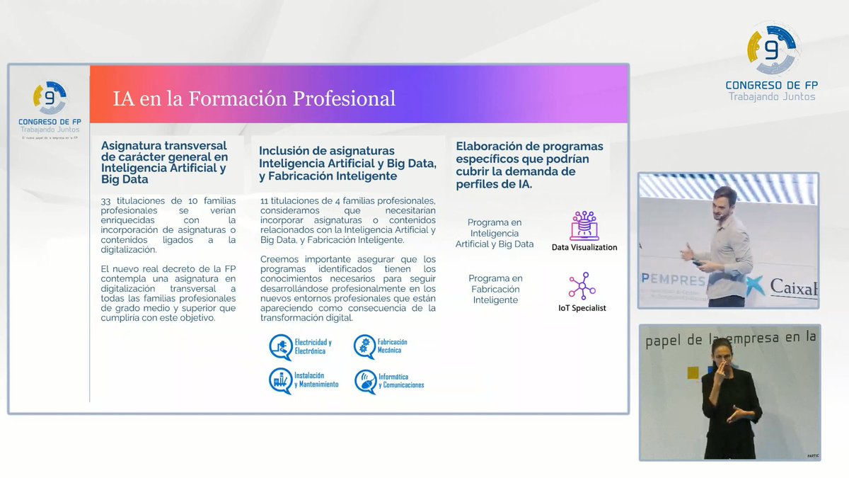 esther_fol's tweet photo. #9CongresoFP "IA en la Formación Profesional" Daniel Guzmán Moreno
Las empresas necesitan personal cualificado.
#S15AM22 #OPSEA22 https://t.co/emKqBxrfay