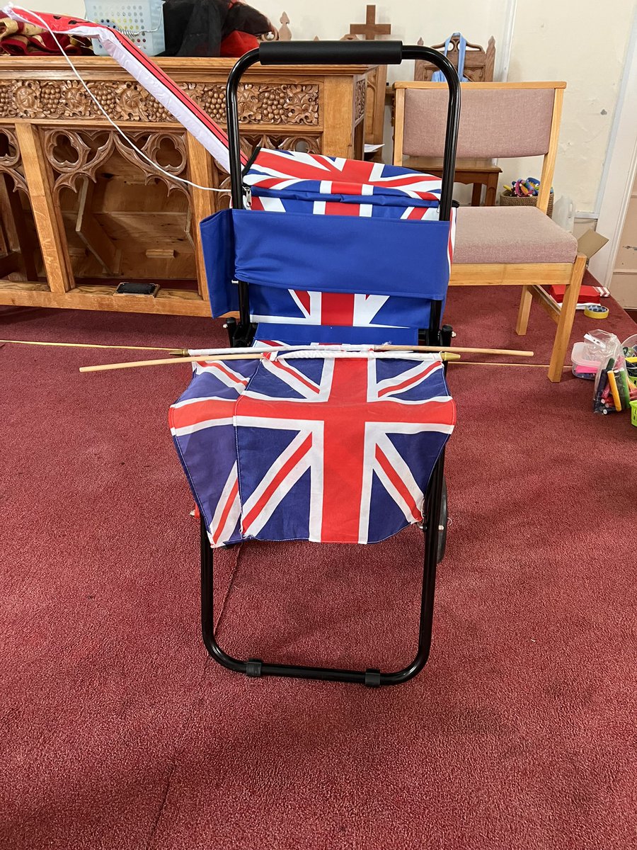 cskeldon's tweet photo. Indoor street party this Sunday. All age worship 10.30am. Everyone welcome 🙏🏻 https://t.co/pEQqWyz6Z1