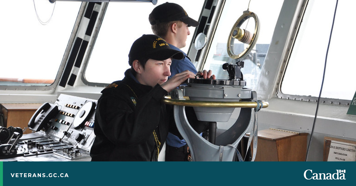 VeteransFR_CA's tweet image. #Cejour, en 1910, la @MarineRoyaleCan a été créée. ⚓

Notre marine a joué un rôle important pendant la SGM et continue de protéger les côtes canadiennes.

ow.ly/6i4N50OcHfr

📸: @CFCombatCamFC 

Connaissez-vous quelqu’un qui a servi dans la Marine?

#LeCanadaSeSouvient