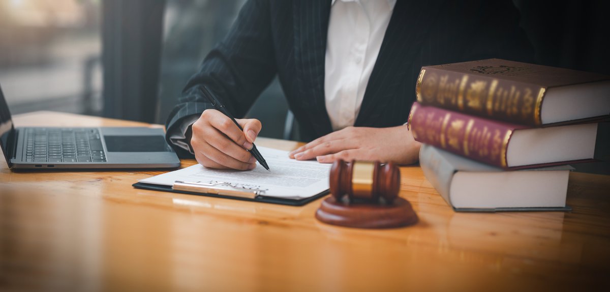 SymphonyJobs's tweet photo. Finding a job in the legal field is a trying process, full of rejections and disappointments. The legal industry is a highly competitive field. 

Visit https://t.co/5CMOer9Ecv to learn some tips for improving your chances of success in the legal world. 

#SymphonyPlacements https://t.co/5IDkala3yG