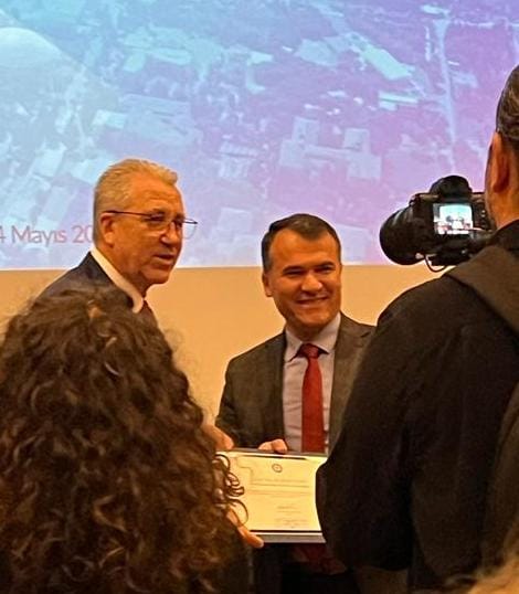 Serdal_Temel's tweet photo. 2022 yılı Akademik Teşvik kapsamında "Fen ve Mühendislik" alanında Üniversitemde 3. olmanın mutluluğu ve gururunu yaşıyorum. Bu başarıyı başta sevgili eşim  Dr. @temel_hulya olmak üzere tüm araştırma ortaklarıma ve ortak yazarlarıma borçluyum. #EgeUniversitesi. https://t.co/thNQcXjFYP