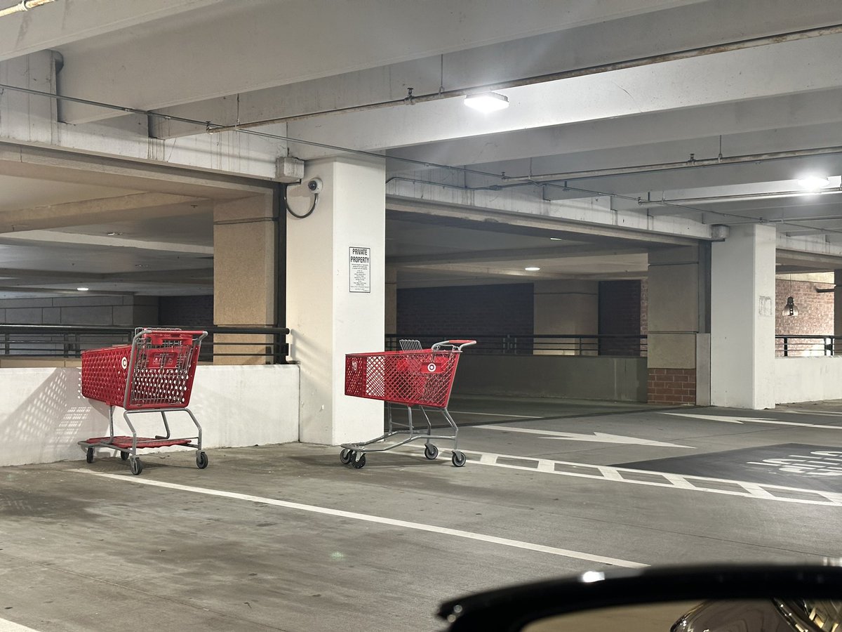 blu_is500's tweet photo. Okay @Target at Lenox/Phipps, it’s been 4 days and these carts have not moved. It’s a safety hazard for cars coming up the ramp. 

#Target #Shopping #ShoppingCart #LenoxMall #PhippsPlaza #ATL #Atlanta #Buckhead https://t.co/vLu7cA1WCm