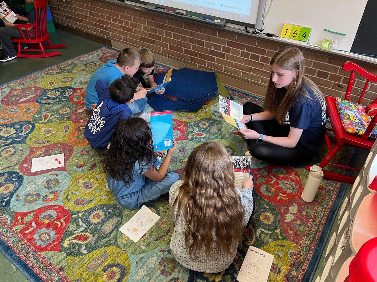 North students come down to RV to read to our 1st graders in Mrs. Zappola’s classroom. Thank you for taking the time to do this. They love it!
#weachools