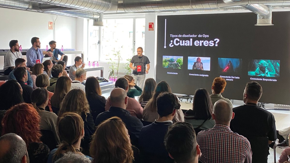 Hoy es 4 de mayo, o #MayTheFourth, y cualquiera que haya estado en #DamnImOps se estará acordando de la ponencia de Álex de Fuenmayor 🛸

#MayThe4thBeWithYou