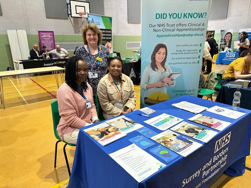 AmandaDRichmond's tweet photo. We’ve been talking to students from ⁦@3RiversSurrey⁩ this morning at the Elmbridge Next Steps Event at ⁦@EsherSFCollege⁩ about @sabpNHS⁩ ⁦careers and @SabpEducation⁩ ⁦ https://t.co/sBReH552dS
