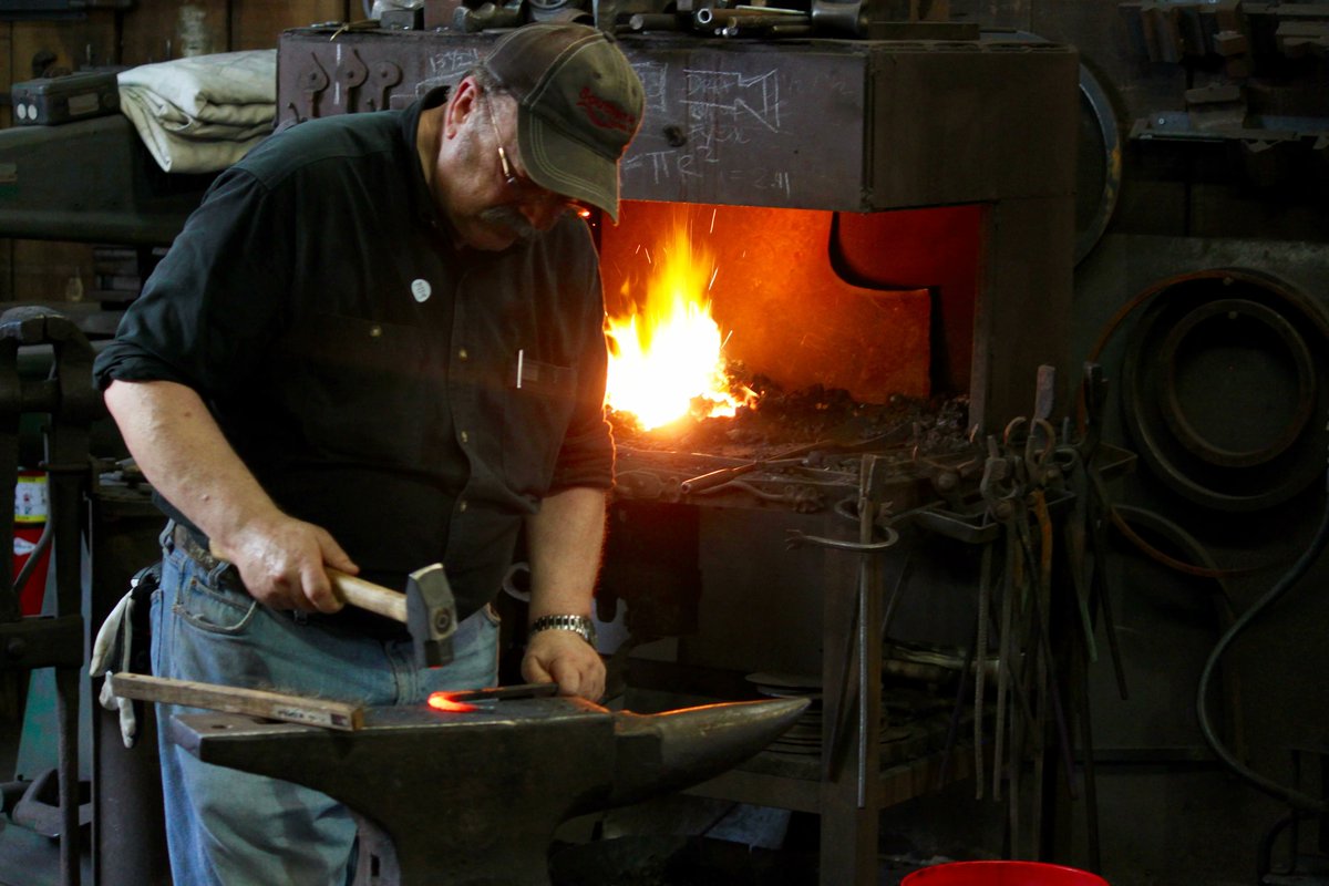 metalmuseum's tweet photo. Attention midsouth blacksmiths! We are thrilled to announce the return of Open Studios at the Smithy. Registration is open to any Metal Museum member who has taken Blacksmithing I or higher. Join the Museum today and reserve your spot! https://t.co/IykM1xdb37