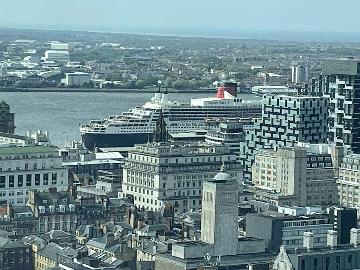 #QueenMary2 ⛴️ #Liverpool @CruiseLiverpool