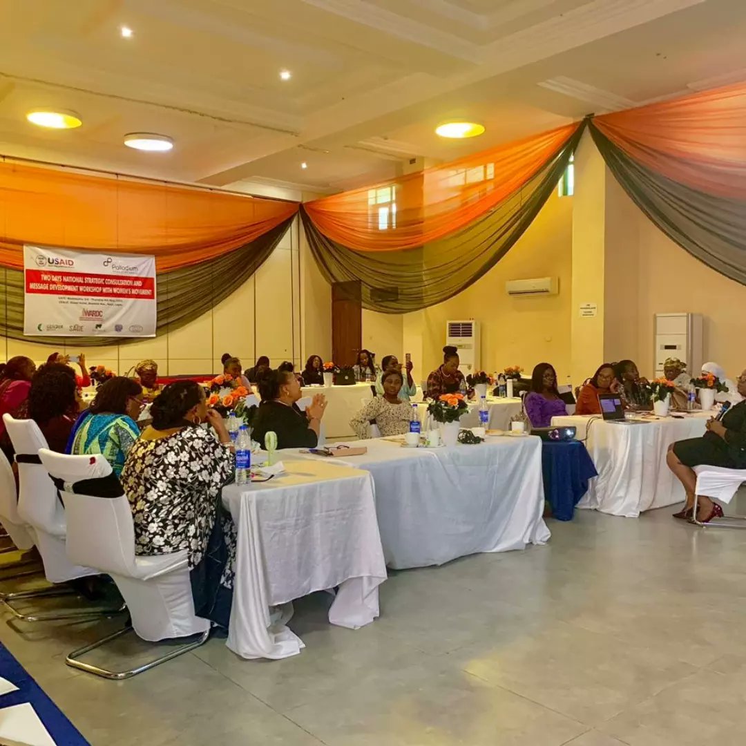 Gendermobile_NG's tweet photo. Gender Mobile Initiative is participating in the ongoing strategic consultation and message development workshop with women groups on the five gender bills.

This workshop, organized by WARDC, aims to empower women groups across Nigeria and equip them 
#theconstitutionwomenwant https://t.co/uQkIiIqE1W