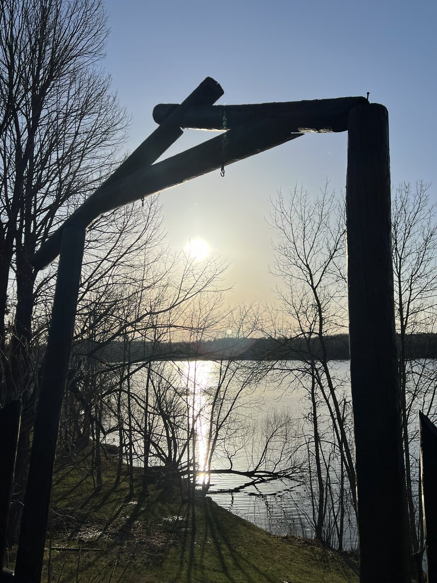 Solontdubb's tweet photo. Good ☀️Morning from Upper St Croix Lake 🏃‍♂️
#CrownhartIsland 
#SolonSprings https://t.co/HiEBpkupgI