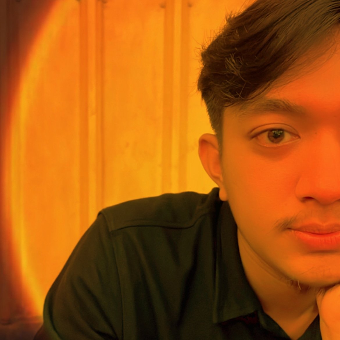 limiteral's tweet photo. #FotoProfilBaru https://t.co/HECzMDStIm