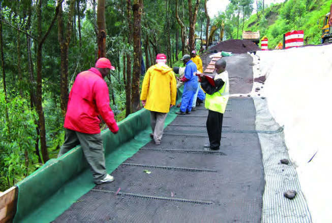 balunyu's tweet photo. @UNRA_UG @PoliceUg Admir Uganda has solutions to these challenges. Similar challenges in this Muko region in Rwanda have been solved with the Huesker Geogrid &amp; Geotextile MSE Wall solution. We have visited previous failure sites at Kyonyo and Kaharo in this Muko subregion.  https://t.co/fvRczugg5O https://t.co/suruq9c5fr