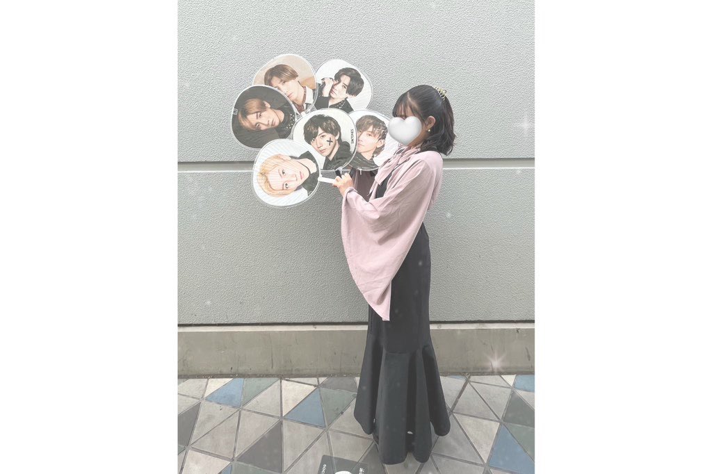 1203baTaiger's tweet photo. “まさに最強で無敵のアイドル”な大我、入所17周年おめでとう💐🩷✨
ステージ上で伸び伸びと自分に酔いしれてパフォーマンスをする姿が大好きで、大我の魅せ方1つ1つの虜です。これからもやりたいように、大我の世界観を見せつけていってくださいどこまでもくらいついていきます！！#京本大我入所17周年 https://t.co/URxeykn4ID