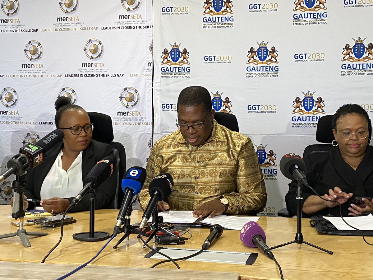 JacaNewswatch's tweet photo. Happening Now: Gauteng Premier Panyaza Lesufi is briefing the media on a partnership with Manufacturing, Engineering and Related Services Sector Education and Training Authority (merSETA) to train 6000 young people as solar technicians.
#Solartechnicians https://t.co/eSxWUeFoJd