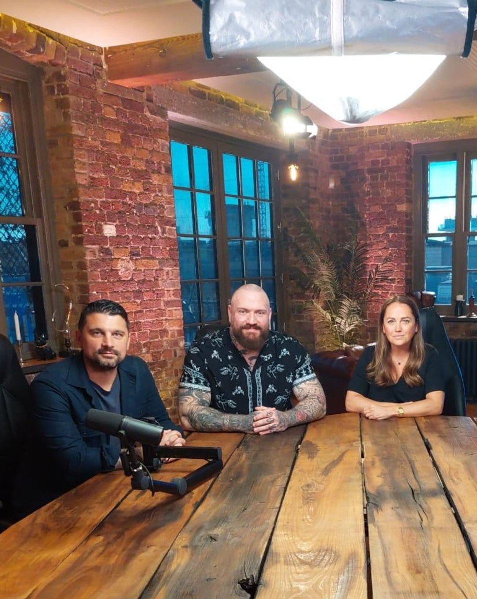 BenOwen42's tweet photo. Recently, I was the +1 of @DanniGBrooke &amp; went with her to watch her do a #Podcast with @TrueGeordieTG. Congrats to Danni for an awesome podcast with +200k views just on #YouTube, &amp; what a great guy #TrueGeordie is, &amp; his #Team Catch the #interview here; https://t.co/aRhz4VxMms https://t.co/mnJNwHPVn6