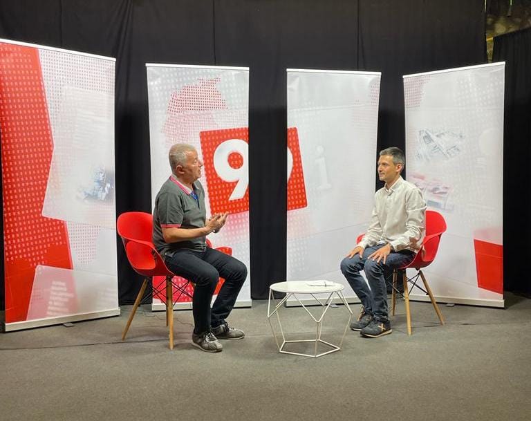 📺 Avui a les 21 h <a href="/EL9TV/">EL9TV</a> entrevista al nostre candidat Lluís Ges. No us ho perdeu! 

🕗 21h
🟥 EL 9 TV