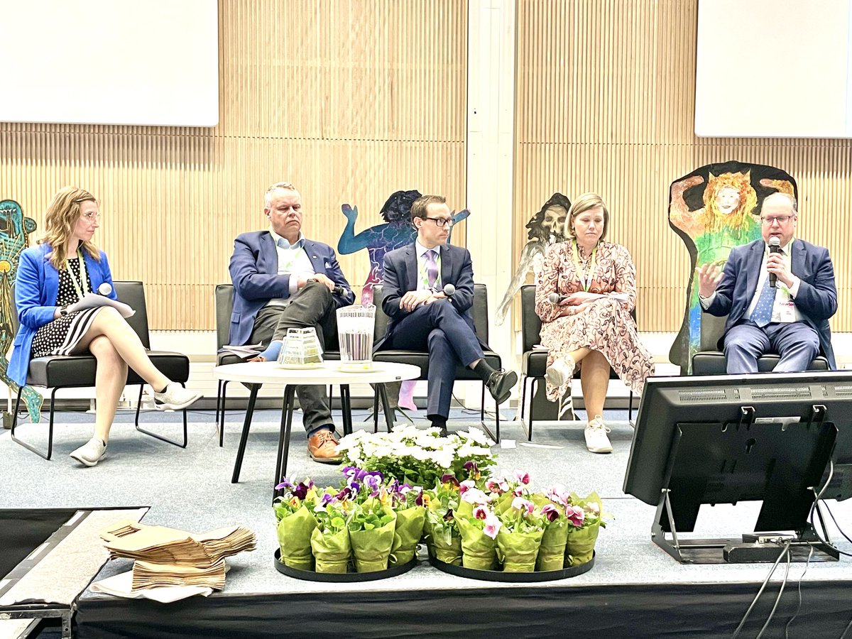 Jenni Ruokonen tweet media