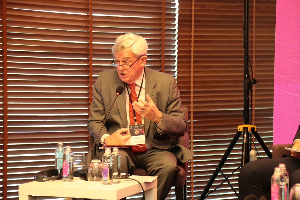 IstSecForum's tweet image. At ISF's panel "The Changing Nature of War and the Defence Industry", experts exchanged views on the developments in the field of defence, countering hybrid threats to the security environment and global technology war.

Oliver McTernan
@altan_cakir 
@kevin_klyman 
@mariasaif