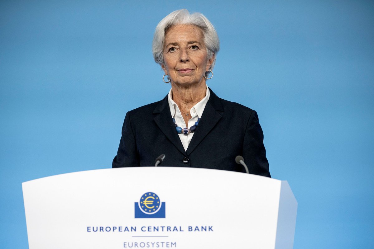🚨Breaking news!🚨  
Christine Lagarde of the #ECB hikes with another 0.25 basis points!