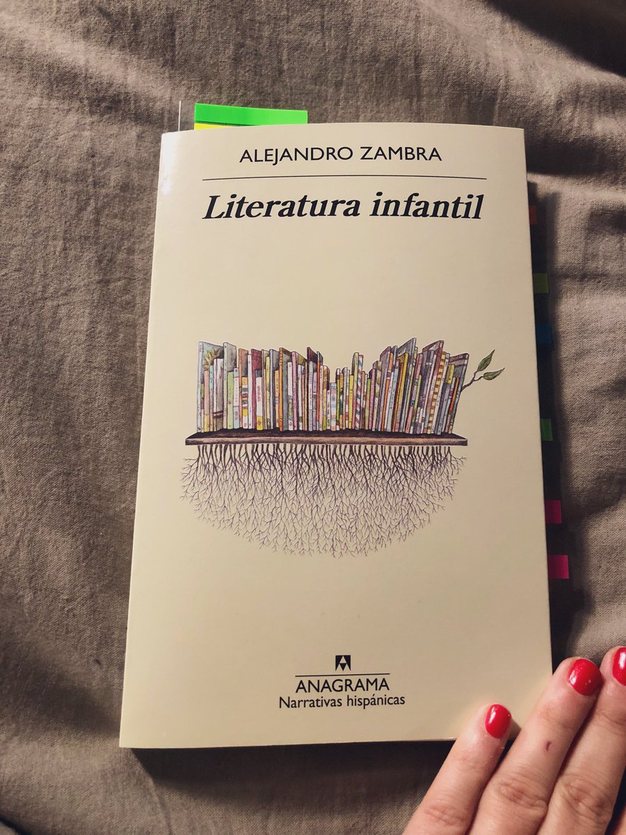 mjnavia's tweet photo. La primera página del nuevo libro de Alejandro Zambra. Quedémonos a vivir ahí. https://t.co/BROlIBlWNj