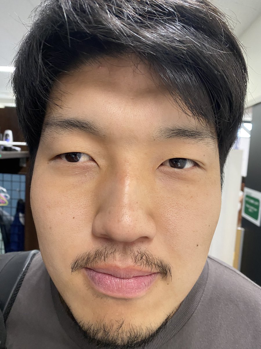 韓尊文　はんじょんむん tweet media