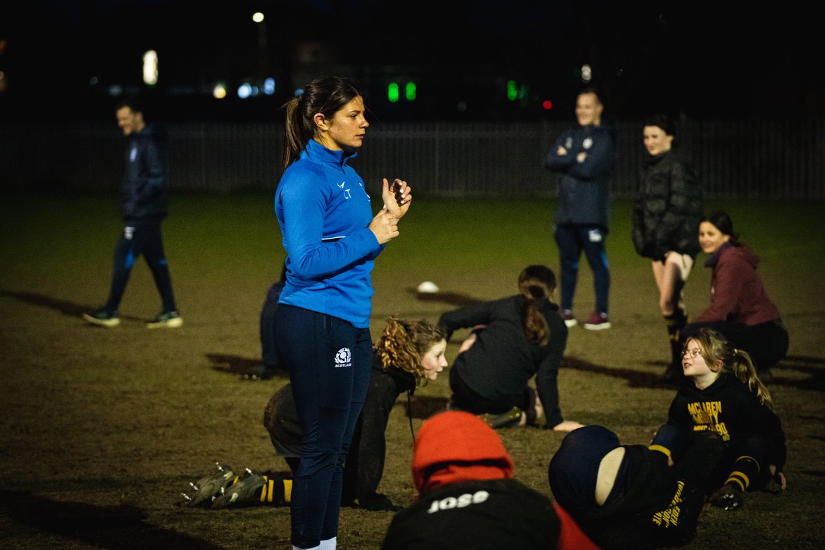 OnsidePerform's tweet photo. We’re incredibly proud of Lisa and everything she has achieved so far. We can’t wait to support her throughout her journey
#GetOnside #OnsideRugby #LisaThomson #womensrugby #scotlandwomen #scottishrugby #GB7s #MelroseHallOfFame #PlayerSupport https://t.co/Mt8jZr2zR6