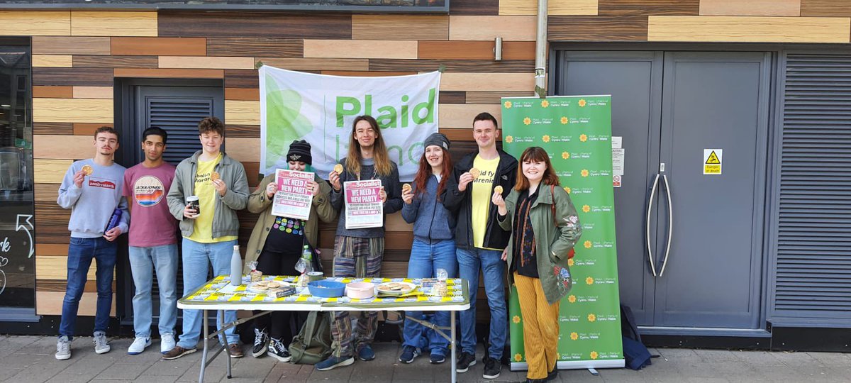 Plaid Ifanc Society Cardiff University. tweet media