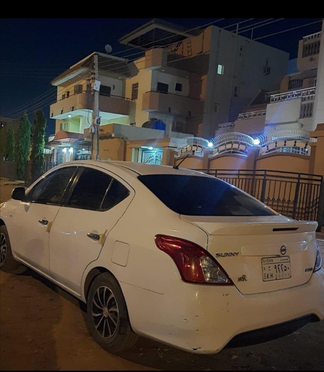 OmerAbdelmonim's tweet photo. قامت قوات الجنجويد "قوات النهب السريع " و استباحة منزلنا و سرقة عربتنا توسان رصاصية باللوحة 28172 خ٤ وعربة ابن خالتي نيسان سني باللوحة 92250 خ ٥ البنزين على وشك غالبا حيقطعو في شرق النيل و حيوقفوهم في أقرب شارع أرجو من الزول البلاقيهم يدينا خبر
#ريتويت
#اسال_السودانيين https://t.co/0gwRfwVn5C