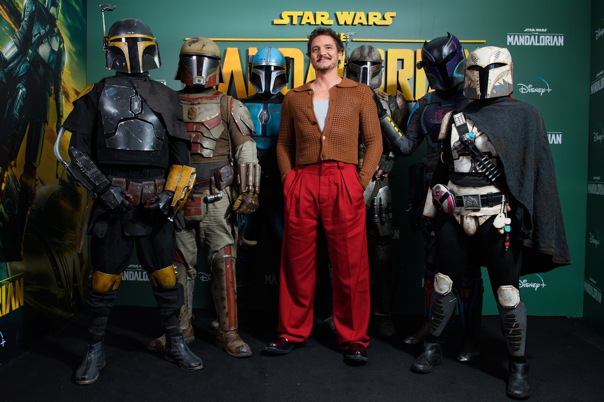 USCIS's tweet photo. #DYK the galaxy's best dad is an immigrant? #TheMandalorian star Pedro Pascal's parents fled Chile as refugees when he was a baby. "They were so brave. And without them, I wouldn’t be here in this wonderful country." #MayThe4thBeWithYou #ThisIsTheWay https://t.co/YmER7f8dwr