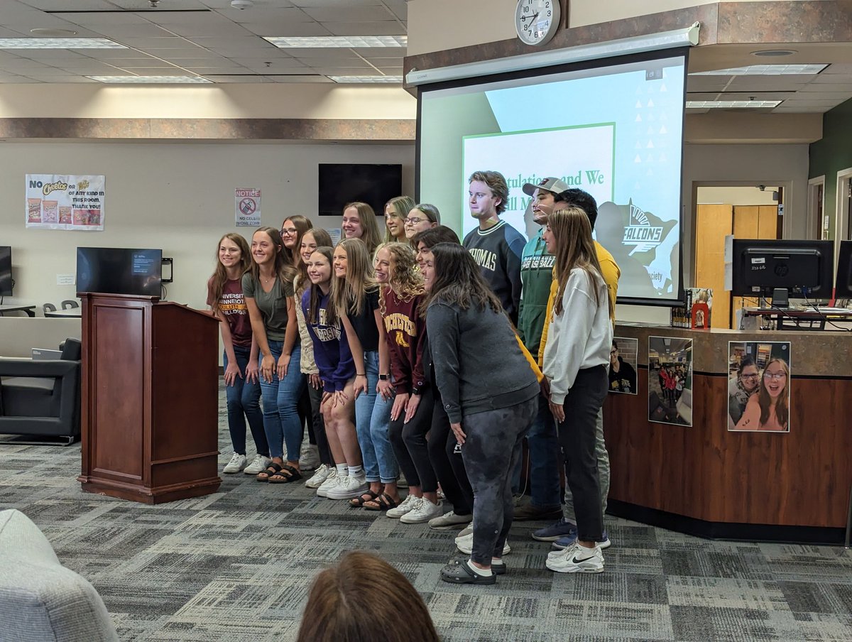 87jolson's tweet photo. Celebrating our graduating NHS seniors this morning. https://t.co/IznJtyZjYJ