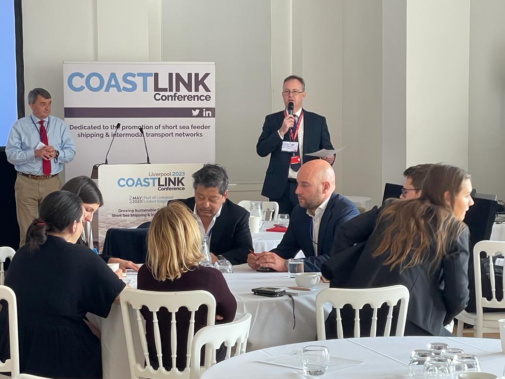 Coastlinkconf's tweet photo. LIVE | Stephen Carr of @PeelPorts is working through this afternoon's workshop focussing on what are the blockers governments need to remove to enable the industry to accelerate to #netzero. #Coastlink
#shortseashipping #sustainability #intermodalnetworks #ports #shipping https://t.co/srlTrt4zSH