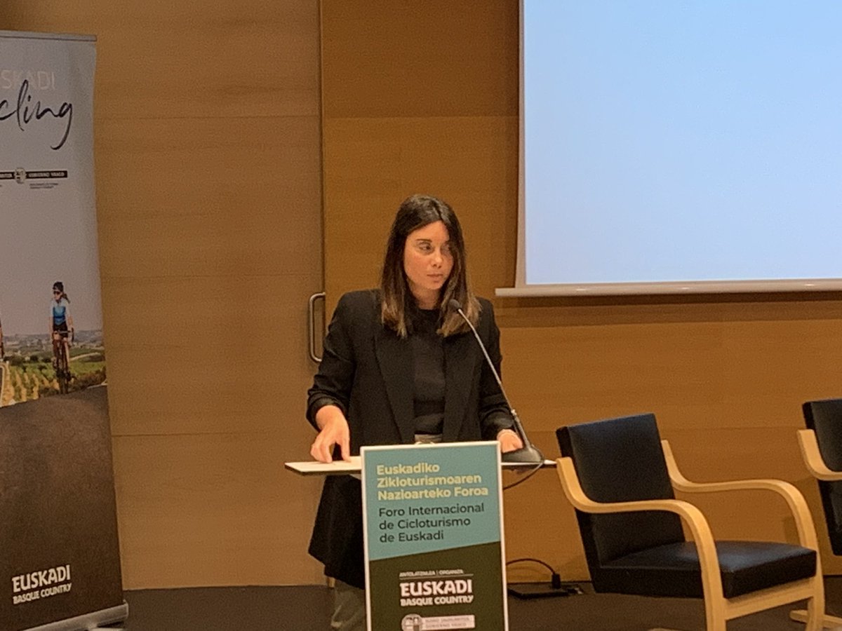 “Debemos generar productos del territorio y dotarles de marketing, más allá de ser ciclistas y contar con pistas de calidad”
Aroa Jilete González Directora de Turismo y Hostelería. Eusko Jaurlaritza/Gobierno Vasco.

#EuskadiBikeCountry #CicloturismoEuskadi #EuskadiCycling