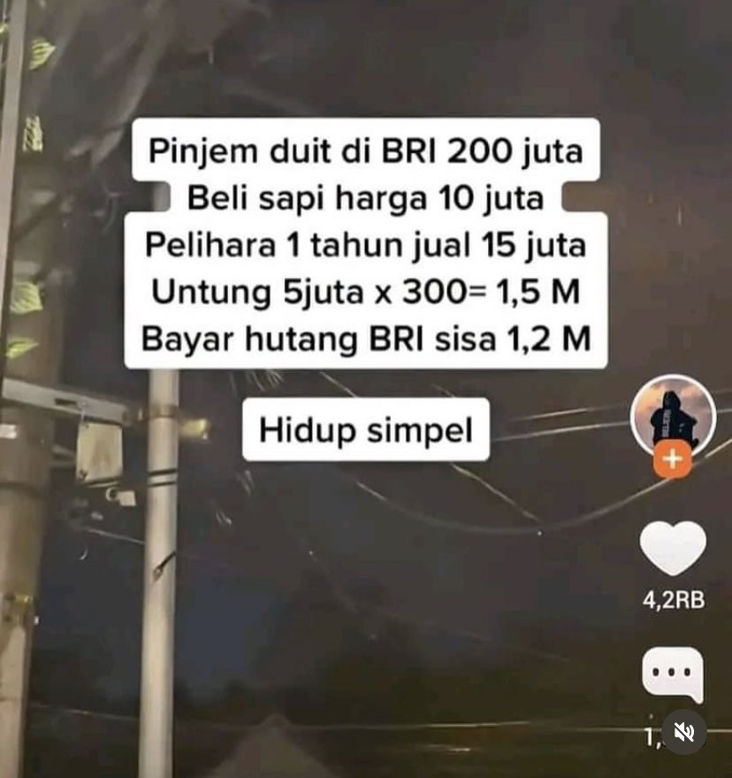 emonyed's tweet photo. Pinjem duit 200 juta.
Beli sapi harga 10 juta x 20 ekor.
Pelihara 1 tahun jual 15 juta/ekor.
Untung 5 juta x 20 ekor = 100 juta.
Pakannya jembut tetangga.
6 bulan pelihara kena PMK.
Bulan ke 7 bunuh diri.

Hidup Singkat. https://t.co/XeFXaGUHGp