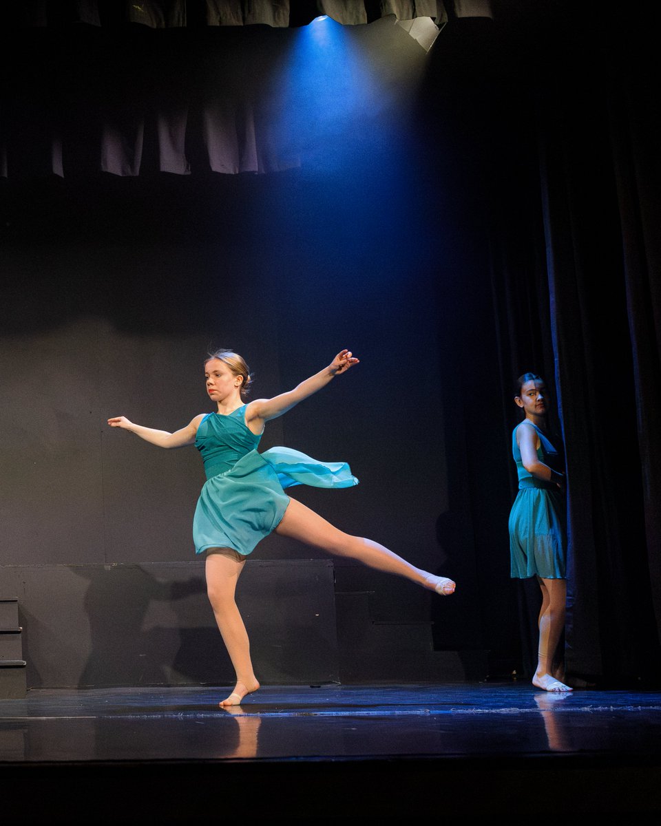 #ThrowbackThursday to the 2023 Dance Showcase.

The pictures speak for themselves!

#danceshowcase #Dance #performing