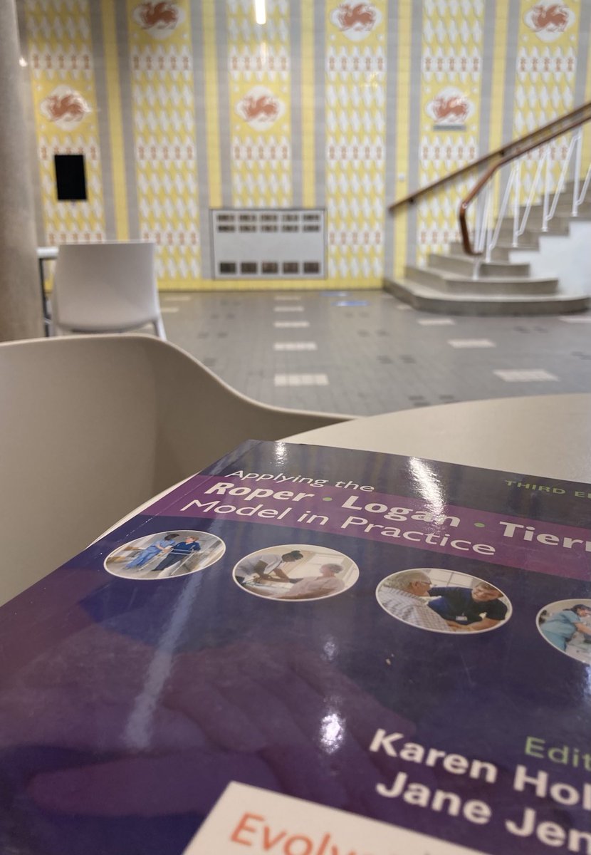 AnnWilliams6's tweet photo. Good to be back on Wrexham campus #wgu @NursingGlyndwr @GlyndwrUni #Wrexham #Nursing #MentalHealthField #ChildField #AdultField #BePartofIt https://t.co/qhSyYnTxpy