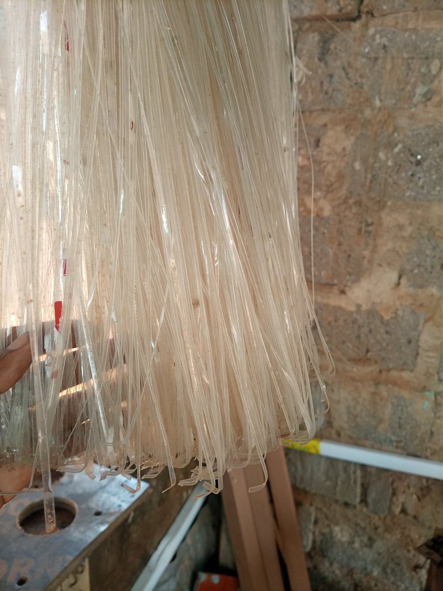 MaxfinleyAnd's tweet photo. Zero waste plastic bottles into the environment. This plastic bottles are turned into brooms, cable binders cobwebs removers, cows brushes, solar panels brush cleaners https://t.co/nB49R7ip0Y